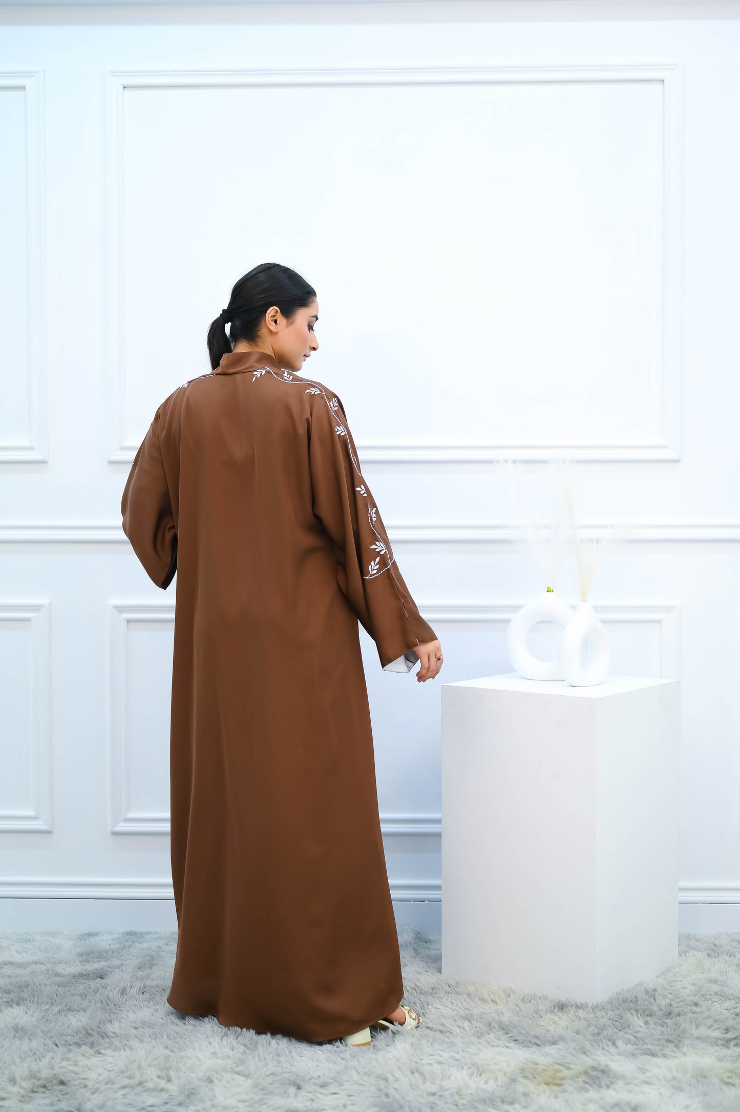 The Earth & Vine Abaya – Rich Chocolate with Botanical Embroidery
