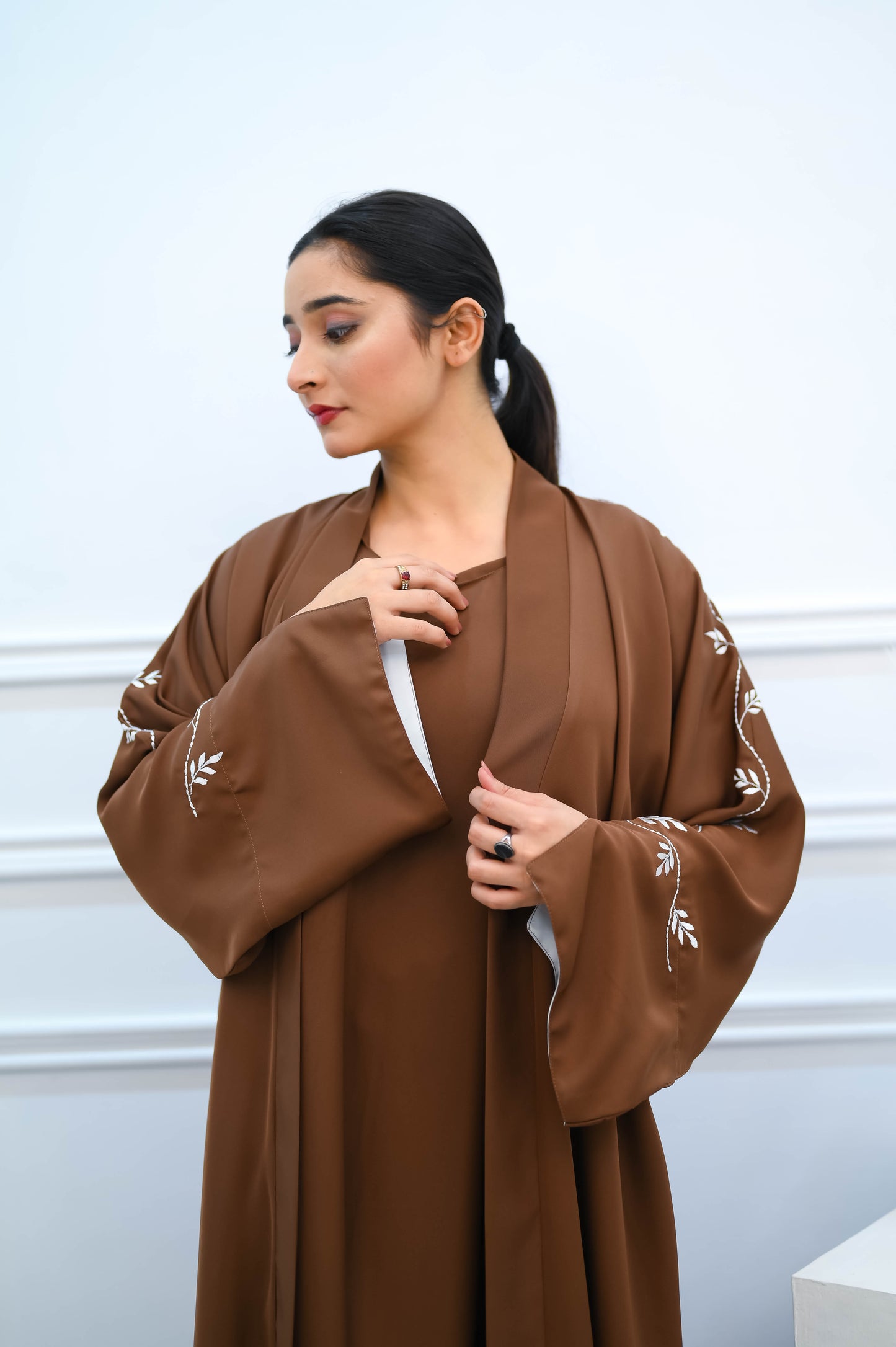 The Earth & Vine Abaya – Rich Chocolate with Botanical Embroidery